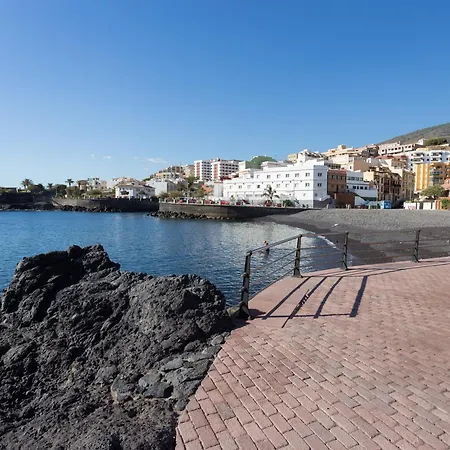 Live Caletillas Garoe Familiar Santa Cruz de Tenerife