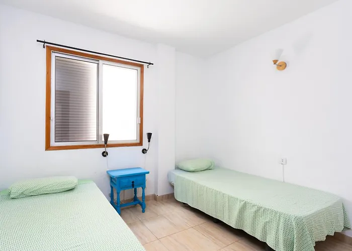 Live Caletillas Garoe Familiar Santa Cruz de Tenerife