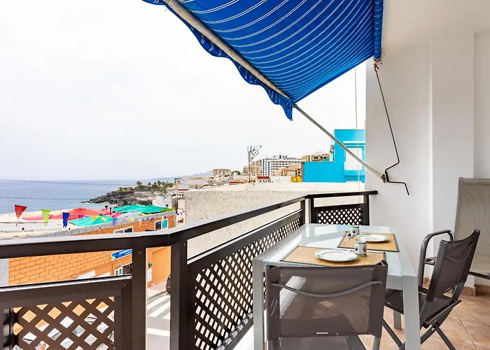 Live Caletillas Garoe Familiar * Santa Cruz de Tenerife